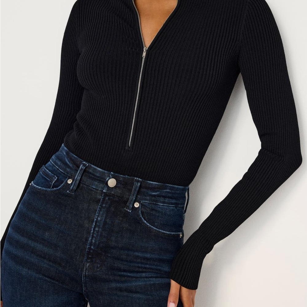 Good American Black Ribbed Fitted Bodysuit, XS